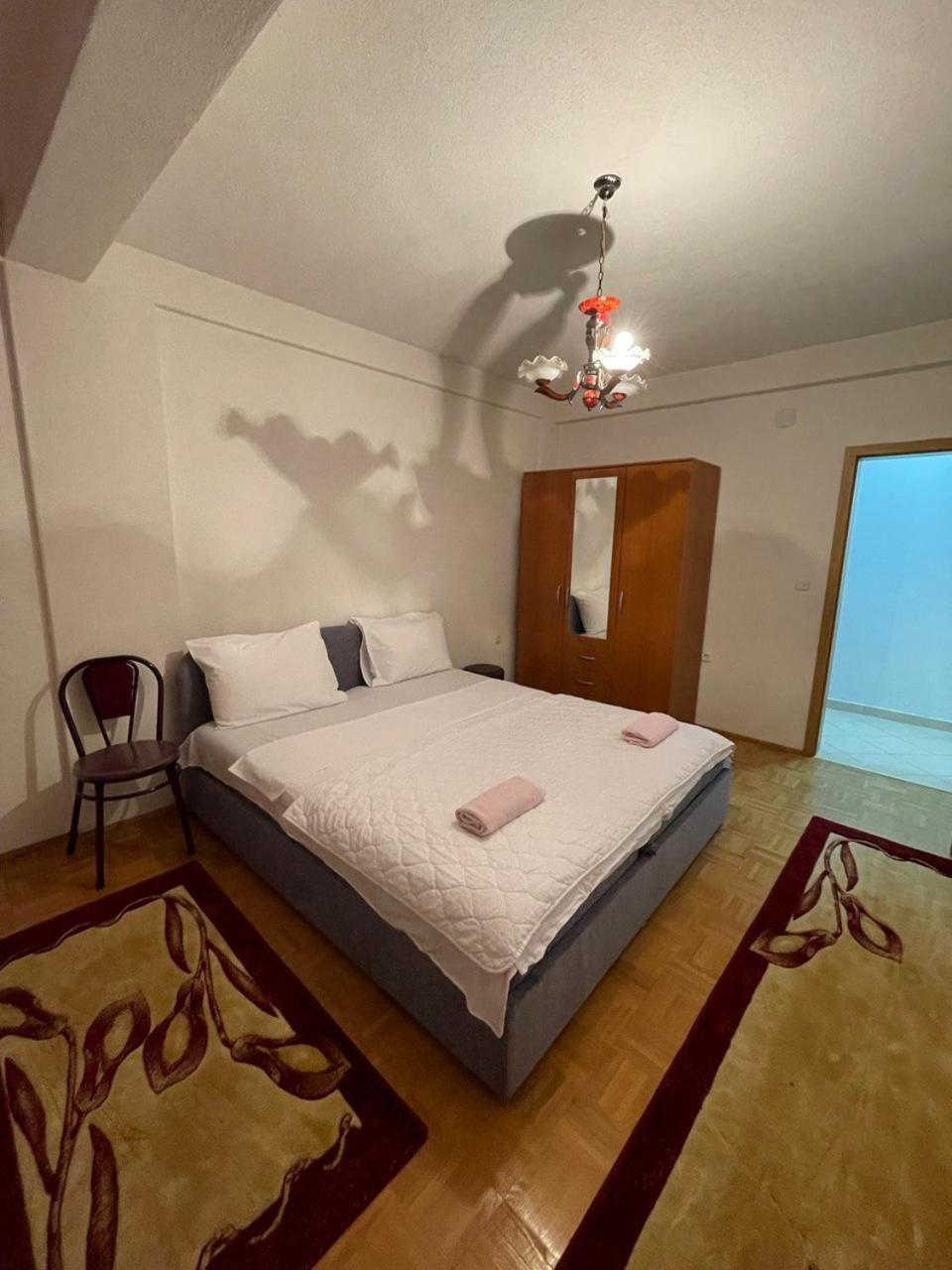 Snezana Apartment Ohrid Bagian luar foto