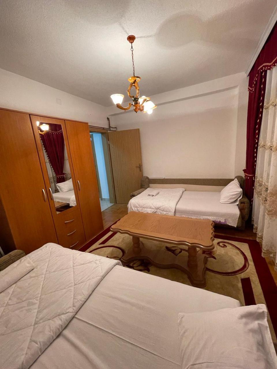 Snezana Apartment Ohrid Bagian luar foto