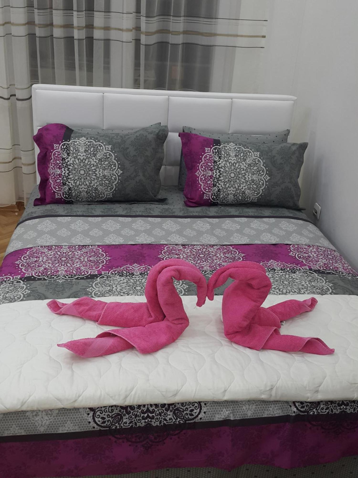 Snezana Apartment Ohrid Bagian luar foto