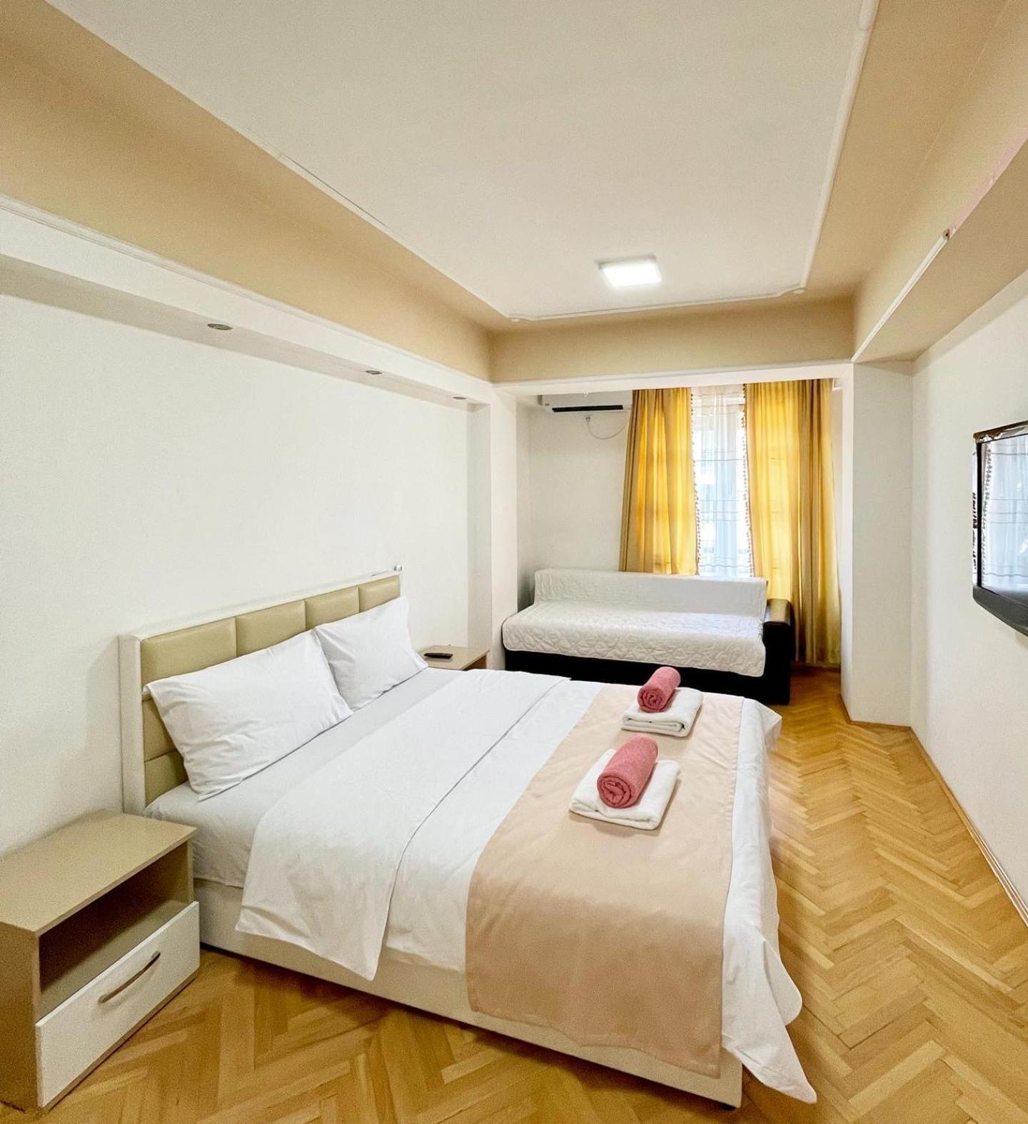Snezana Apartment Ohrid Bagian luar foto